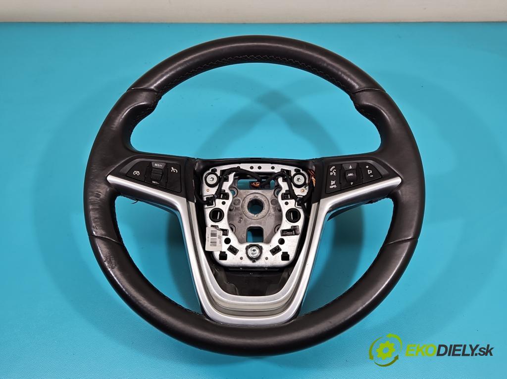 Opel Insignia A 2008-2017 1.6 T 179KM manual 132 kW 1598 cm3 4- volant  (Volanty)