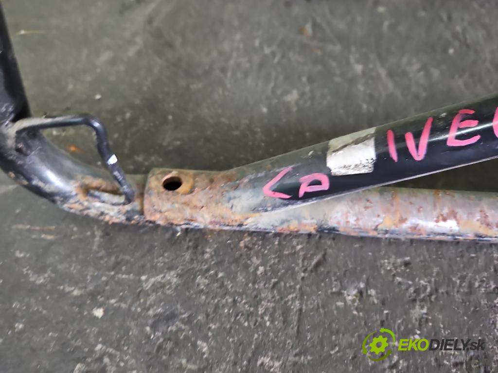 Iveco Daily III 1999-2006 2.3 hpi 117 HP manual 86 kW 2287 cm3 5- Sedačka ľavý  (Sedačky, sedadlá)