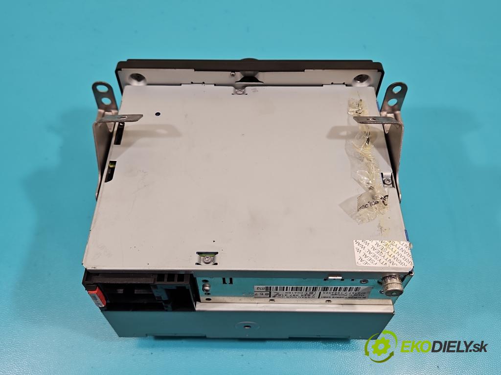 Nissan Note I 2006-2012 1.4 16V 88 HP manual 65 kW 1386 cm3 5- Radio originál 7645387318