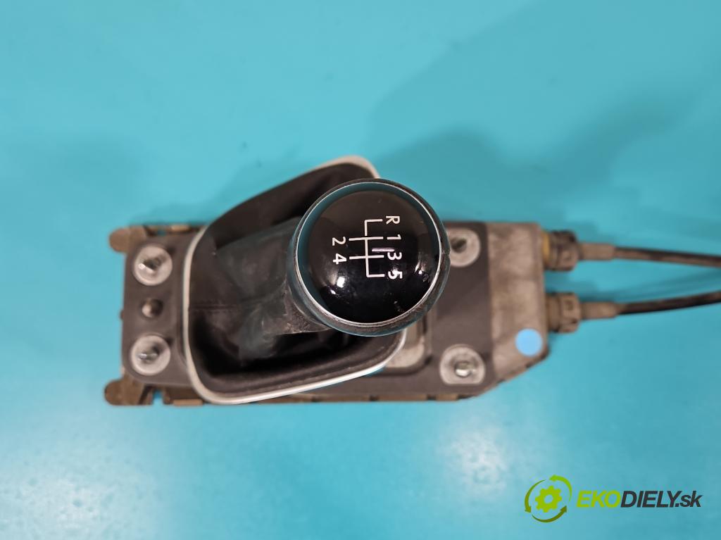 Vw Polo V 6R 2009-2017 1.2 16v 90 HP manual 66 kW 1197 cm3 5- Páka: Změny: stupeň,rýchlosť 6Q0711049CH (Rýchlostná páka (kulisa))