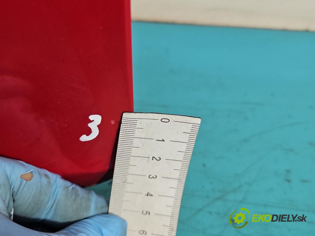 Vw Fox 1.2 (BMD) 54 hp manual 40 kW 1198 cm3 3- zadní kufrové dveře  (Zadní kapoty)