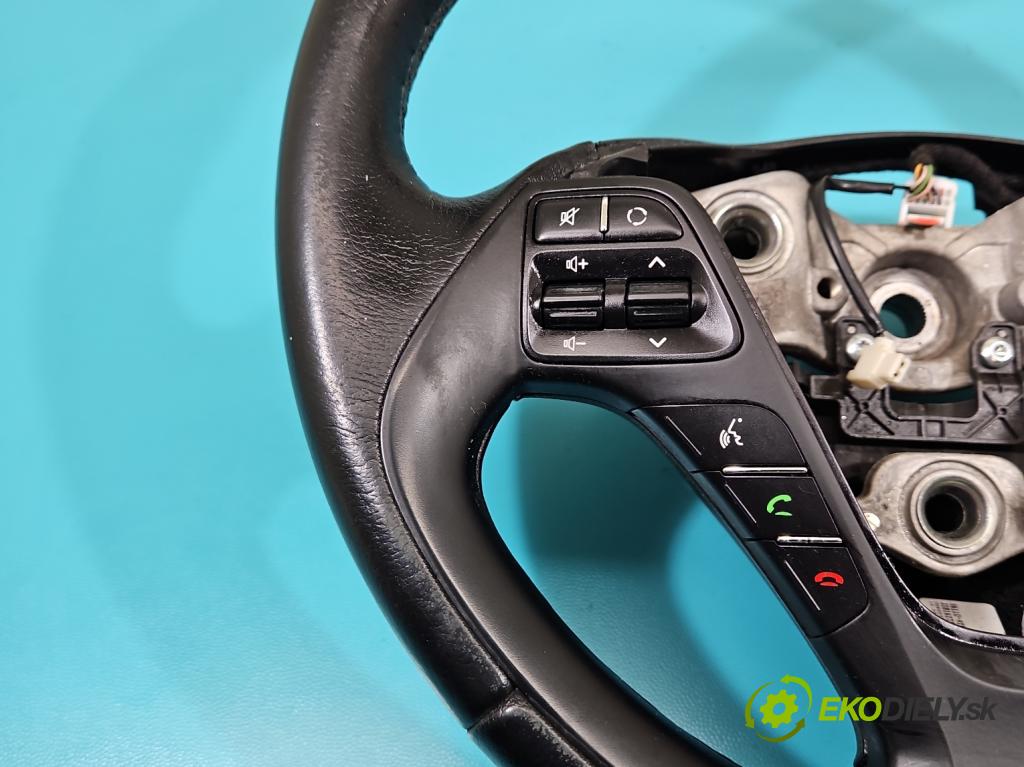 Kia Ceed II 2012-2018 1.6 CRDI 110 HP manual 81 kW 1582 cm3 5- volant 56110-A2555BWK (Volanty)