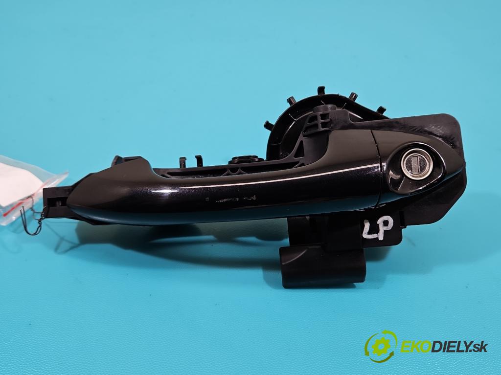 Kia Ceed II 2012-2018 1.6 CRDI 110 HP manual 81 kW 1582 cm3 5- rukoväť predné ľavé mimo:  (Vonkajšie predné ľavé)