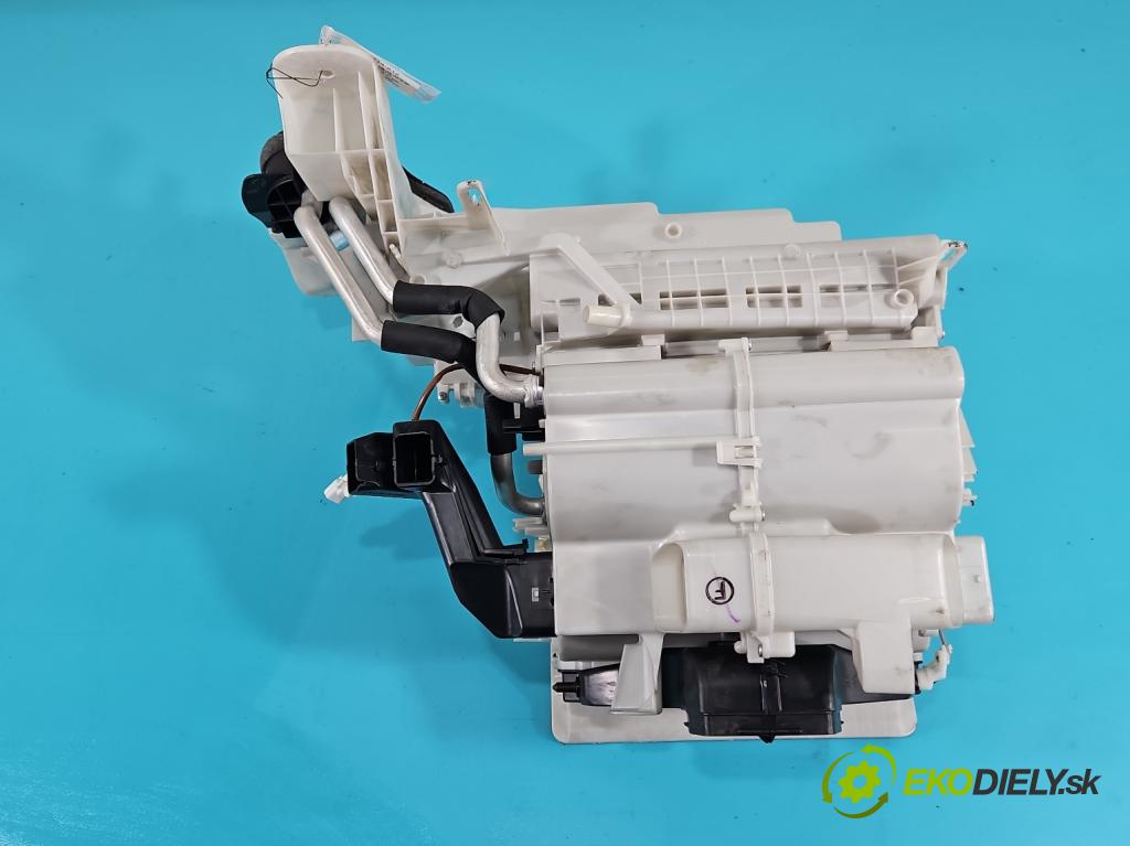 Mazda 6 III GJ 2012-2024 2.5 16V 192 HP automatic 141 kW 2488 cm3 4- radiator  (Radiátor kúrenia)