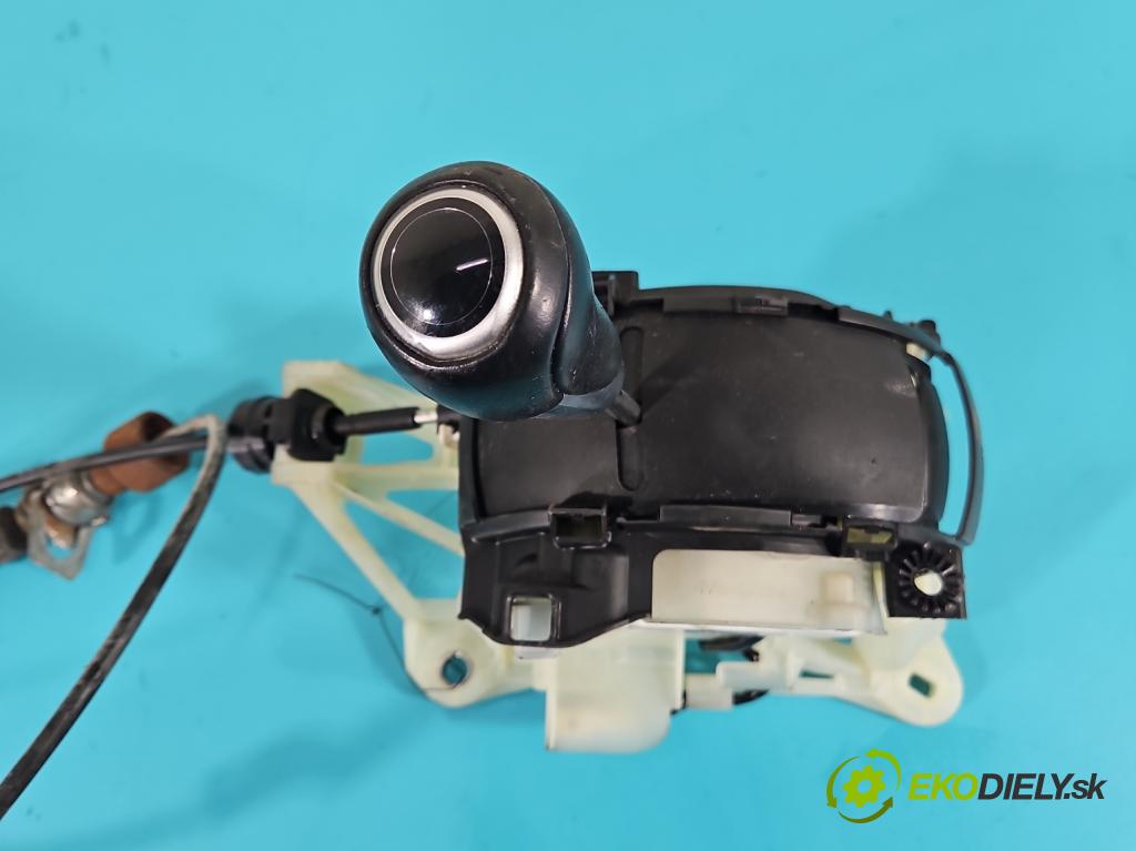 Mazda 6 III GJ 2013-2024 2.5 16V 192 HP automatic 141 kW 2488 cm3 4- Páka: Změny: stupeň,rýchlosť KD31-46100 (Rýchlostná páka (kulisa))