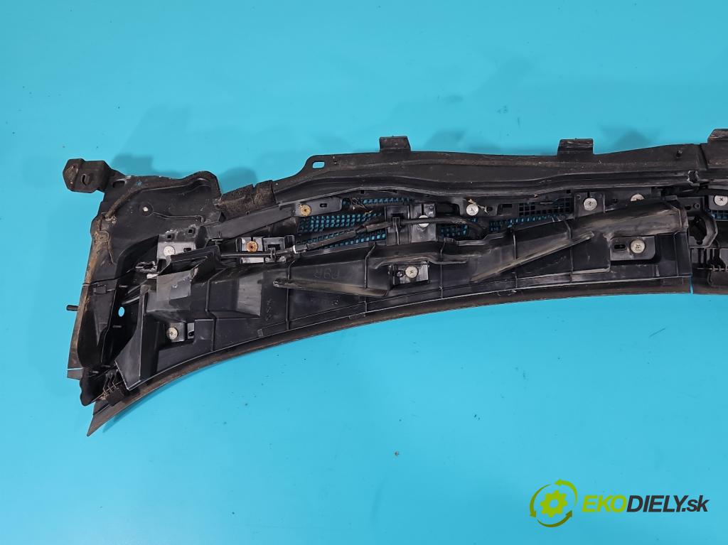 Mazda 6 III GJ 2013-2024 2.5 16V 192 HP automatic 141 kW 2488 cm3 4- torpédo GHP9507SI (Torpédo (plast pod čelným sklom))