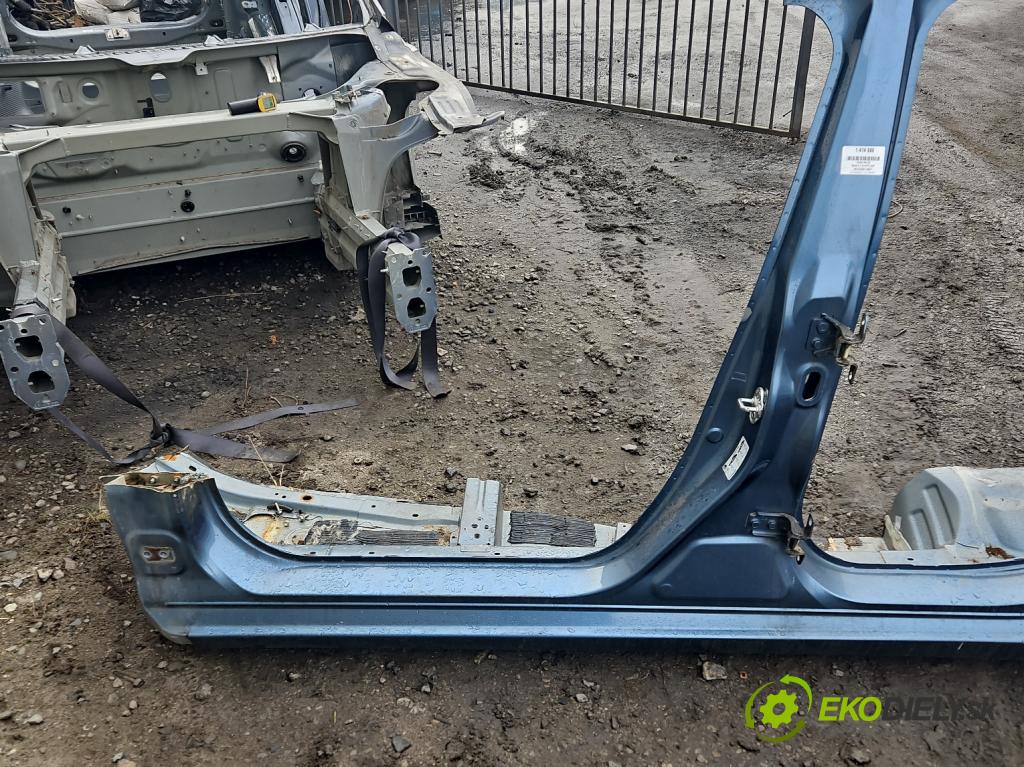 Mazda 6 III GJ 2013-2024 2.5 16V 192 hp automatic 141 kW 2488 cm3 4- práh levý (Ostatní)