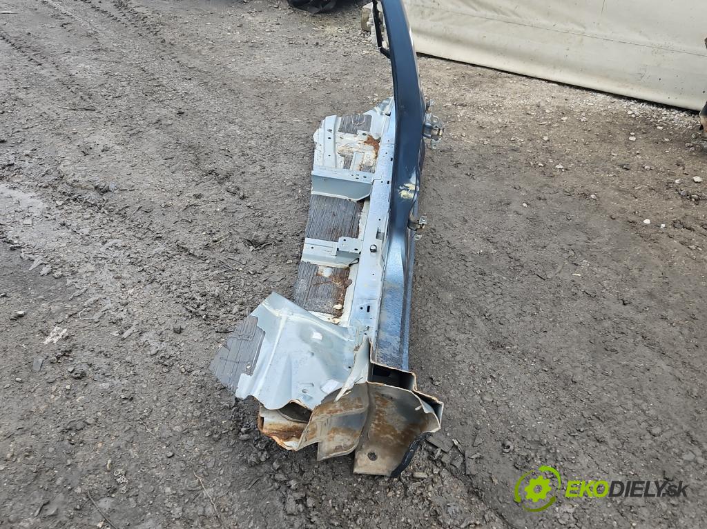 Mazda 6 III GJ 2013-2024 2.5 16V 192 hp automatic 141 kW 2488 cm3 4- práh pravý  (Ostatní)