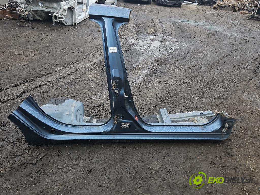 Mazda 6 III GJ 2013-2024 2.5 16V 192 hp automatic 141 kW 2488 cm3 4- práh pravý  (Ostatní)