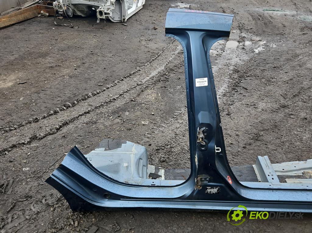 Mazda 6 III GJ 2013-2024 2.5 16V 192 hp automatic 141 kW 2488 cm3 4- práh pravý  (Ostatní)