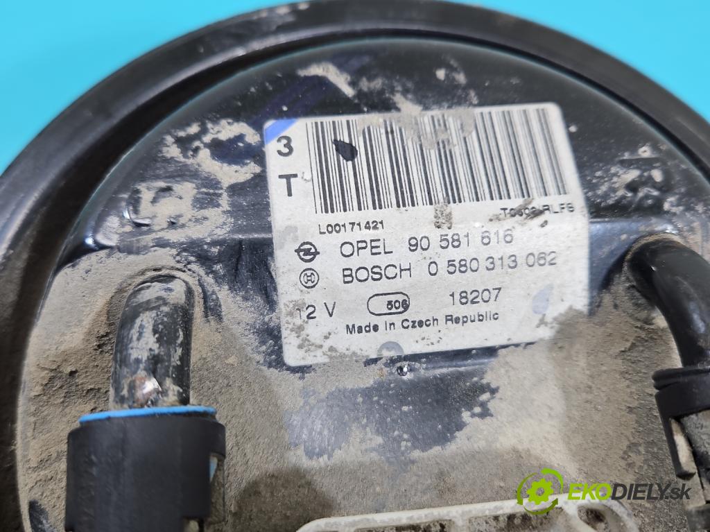 Opel Zafira A 1999-2005 1.8 16V 125 hp manual 92 kW 1796 cm3 5- čerpadlo paliva 90581616