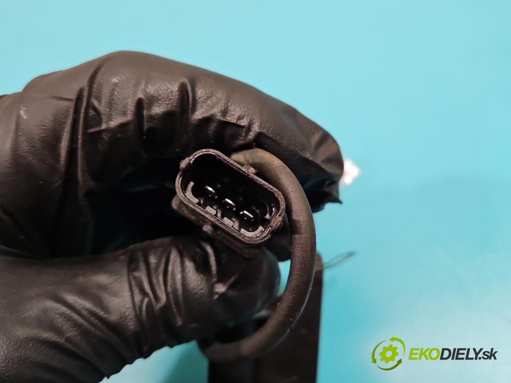 Opel Zafira A 1999-2005 1.8 16V 125 hp manual 92 kW 1796 cm3 5- snímač pozice: hřídele vačkový 5WK96060 (Snímače polohy kliky, vačky)