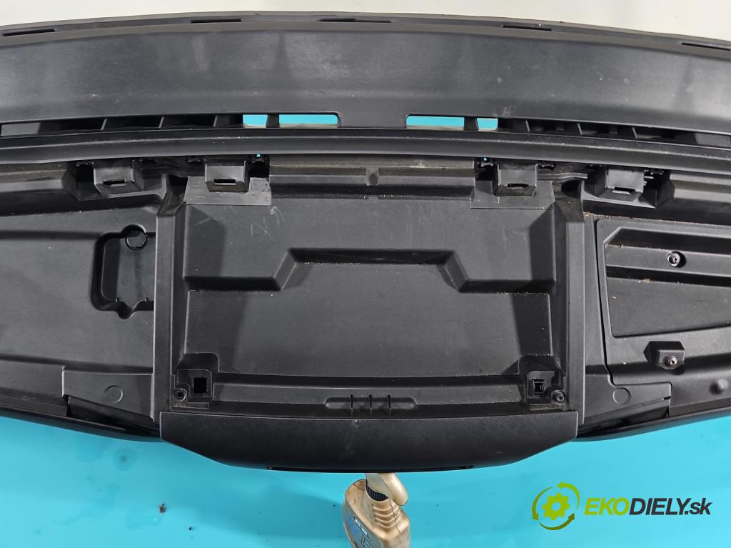 Iveco Daily V 2014- 2.3 HPI 145 HP manual 107 kW 2287 cm3 5- kokpit,pristrojová doska rozdeľovacia