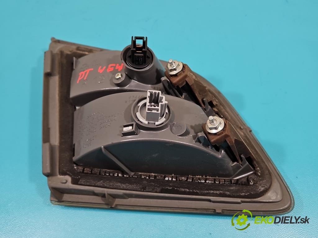 Mazda CX-9 3.7 V6 273KM: automatic 201 kW 3726 cm3 5- svetlo / reflektor zadné pravé P6195R (Kľučka dverí ostatné)