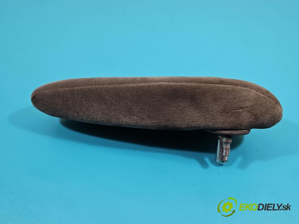 Citroen Xsara Picasso 2.0 HDI 90 HP manual 66 kW 1997 cm3 5- operadlo  (Lakťové opierky)