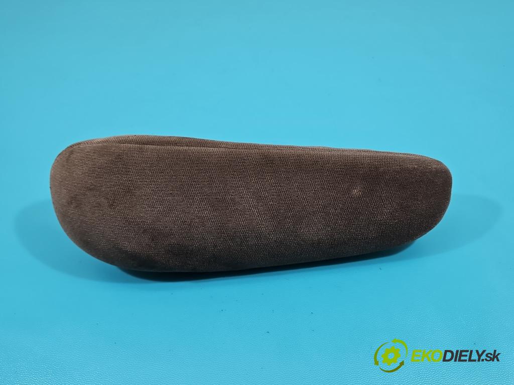 Citroen Xsara Picasso 2.0 HDI 90 HP manual 66 kW 1997 cm3 5- operadlo  (Lakťové opierky)