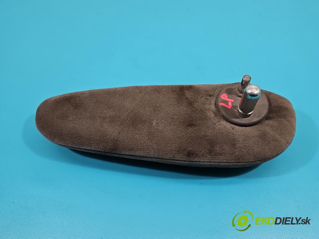 Citroen Xsara Picasso 2.0 HDI 90 HP manual 66 kW 1997 cm3 5- operadlo  (Lakťové opierky)