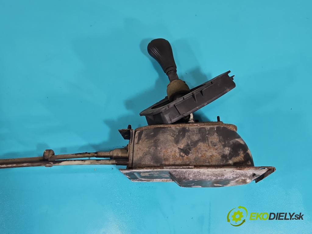 Vw Passat B3 1988-1993 1.9 td 75 HP manual 55 kW 1896 cm3 5- Páka: Změny: stupeň,rýchlosť  (Rýchlostná páka (kulisa))