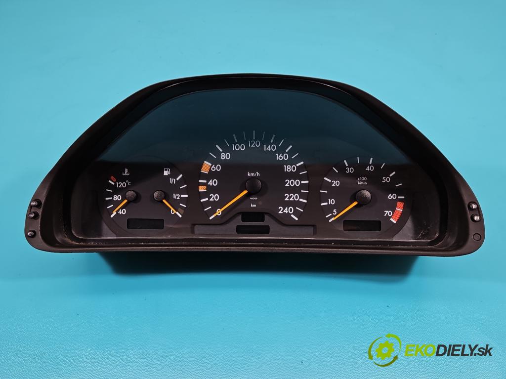 Mercedes E W210 1995-2002 2.0 136 HP manual 100 kW 1998 cm3 4- prístrojovka/ budíky A2105404947 (Prístrojové dosky, displeje)
