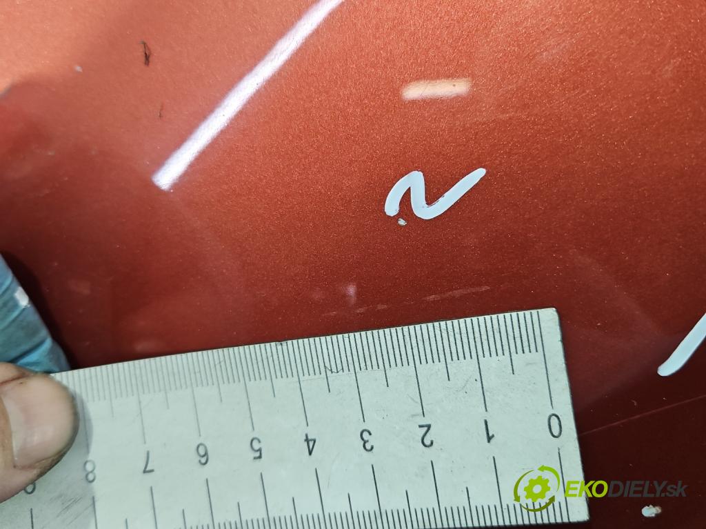 Nissan Note I 2006-2012 1.4 16V 88 HP manual 65 kW 1386 cm3 5- blatník predné ľavý  (Predné ľavé)