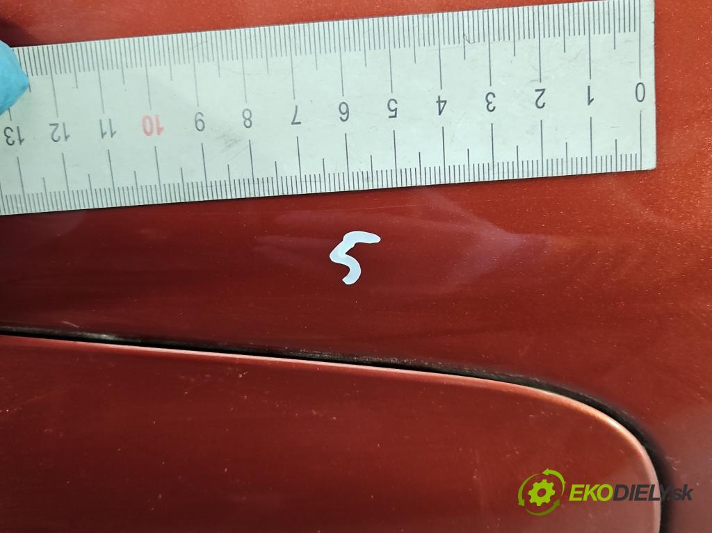 Nissan Note I 2006-2012 1.4 16V 88 hp manual 65 kW 1386 cm3 5- zadní kufrové dveře  (Zadní kapoty)