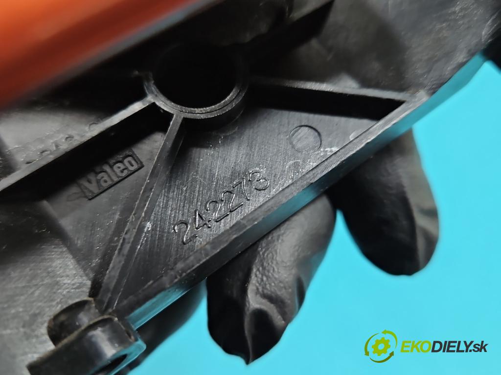 Nissan Note I 2006-2012 1.4 16V 88 HP manual 65 kW 1386 cm3 5- rukoväť predné ľavé mimo: 242273 (Vonkajšie predné ľavé)