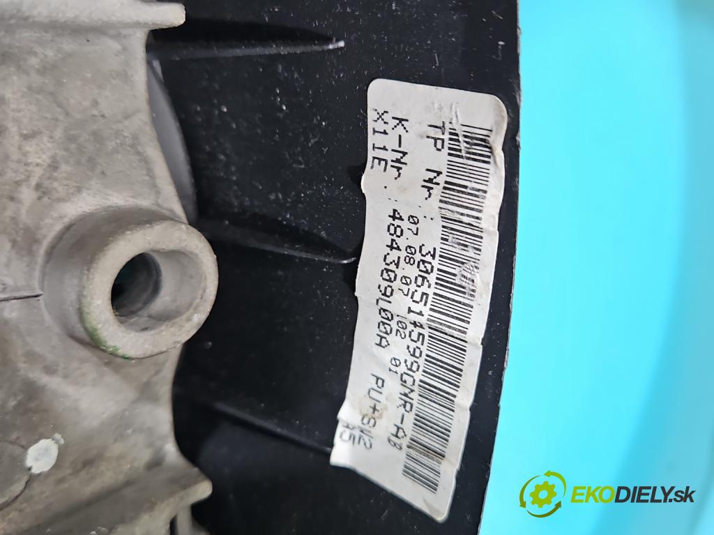 Nissan Note I 2006-2012 1.4 16V 88 HP manual 65 kW 1386 cm3 5- volant  (Volanty)