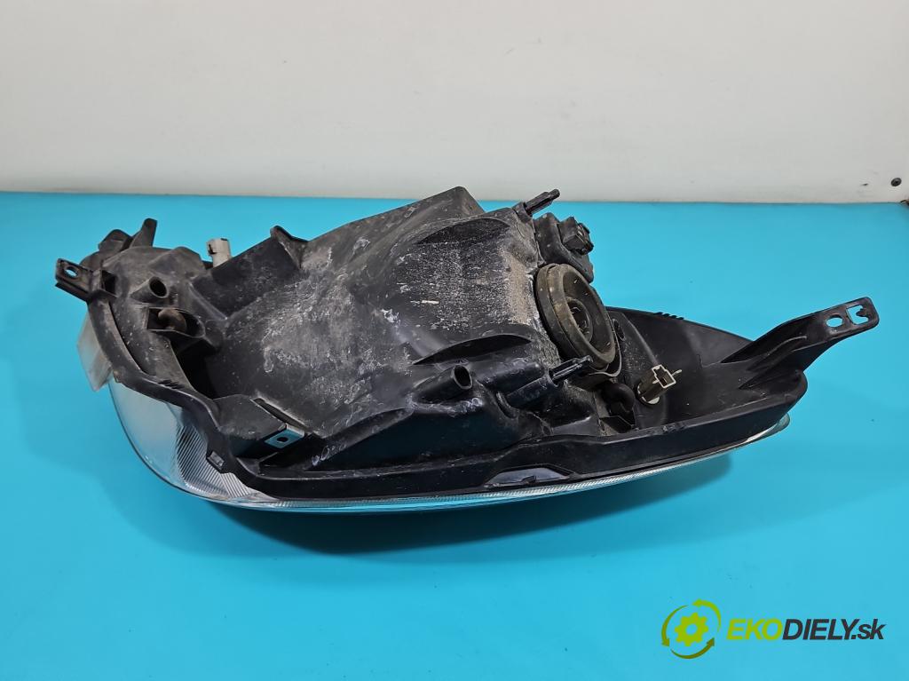 Nissan Note I 2006-2012 1.4 16V 88 HP manual 65 kW 1386 cm3 5- Reflektor: pravý (Pravé)