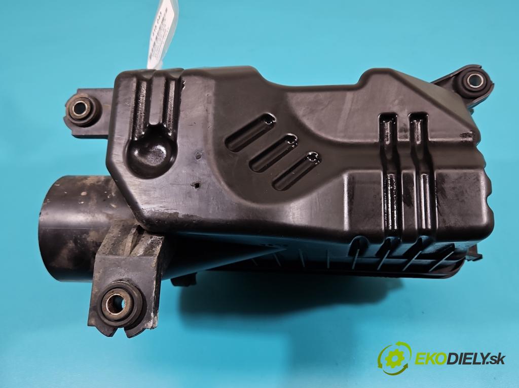 Kia Ceed II 2012-2018 1.6 CRDI 110 HP manual 81 kW 1582 cm3 5- obal filtra vzduchu 28110-A5800 (Obaly filtrov vzduchu)