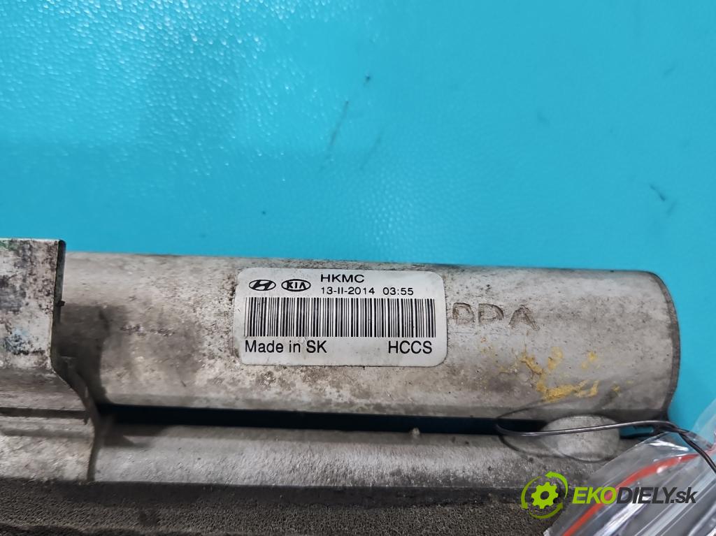 Kia Ceed II 2012-2018 1.6 CRDI 110 HP manual 81 kW 1582 cm3 5- chladič klimatizácie  (Chladiče klimatizácie)