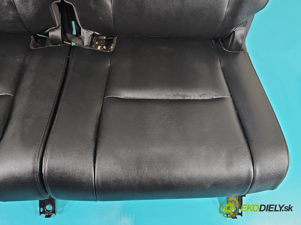 Mazda CX-9 2006-2015 3.7 V6 273KM: automatic 201 kW 3726 cm3 5- Pohovka: zadné  (Sedačky, sedadlá)