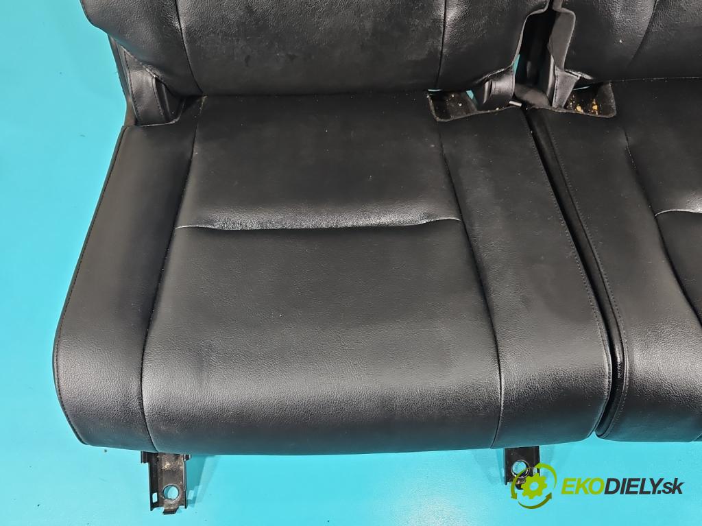 Mazda CX-9 2006-2015 3.7 V6 273KM: automatic 201 kW 3726 cm3 5- Pohovka: zadné  (Sedačky, sedadlá)