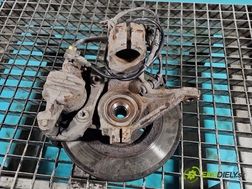 Citroen Xsara Picasso 2.0 HDI 90 HP manual 66 kW 1997 cm3 5- náboj pravé  (Náboje)