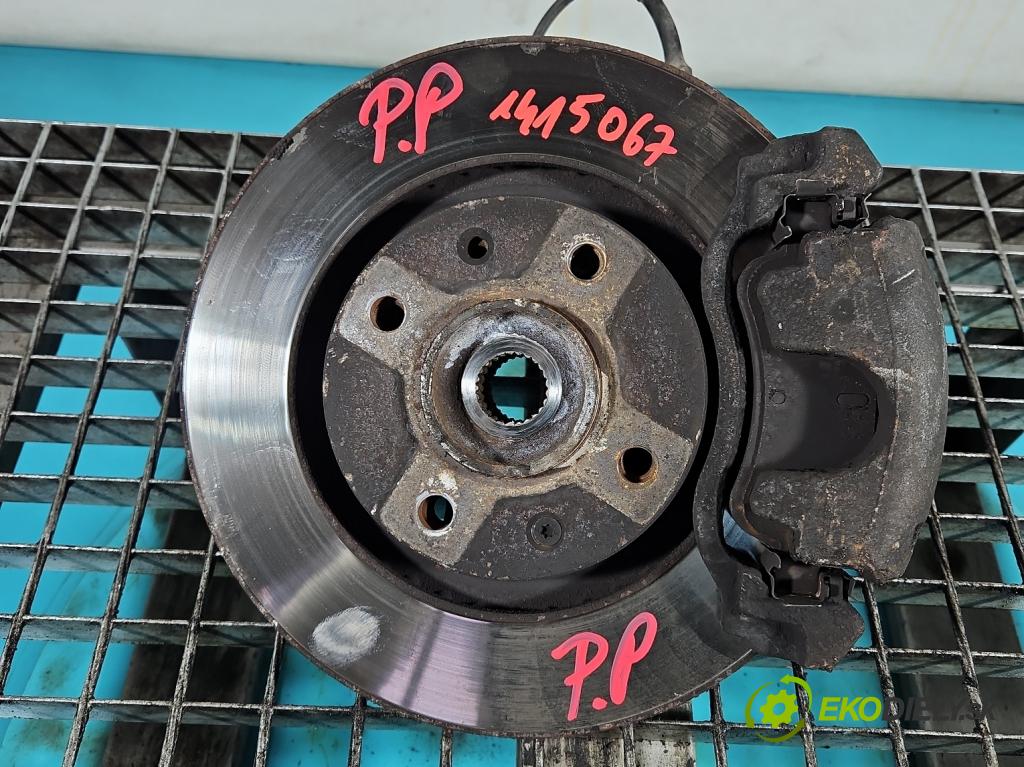 Citroen Xsara Picasso 2.0 HDI 90 HP manual 66 kW 1997 cm3 5- náboj pravé  (Náboje)