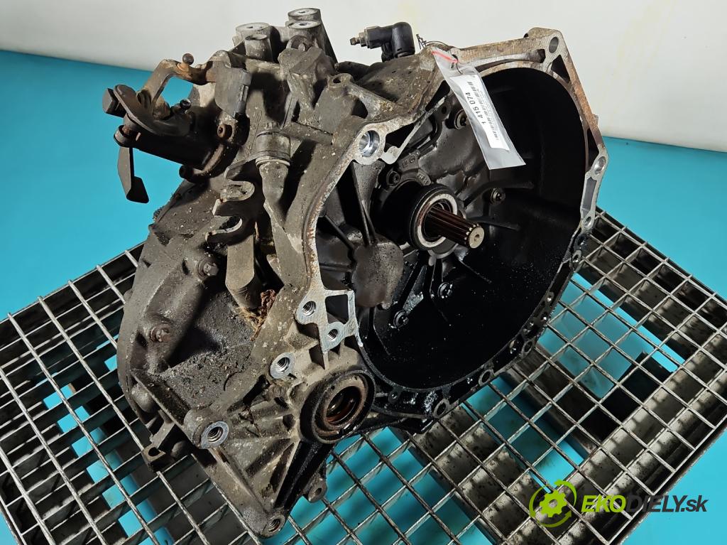 Opel Zafira A 1999-2005 2.0 DTI 101 HP manual 74 kW 1995 cm3 5- prevodovka stupeň,rýchlosť manual F23