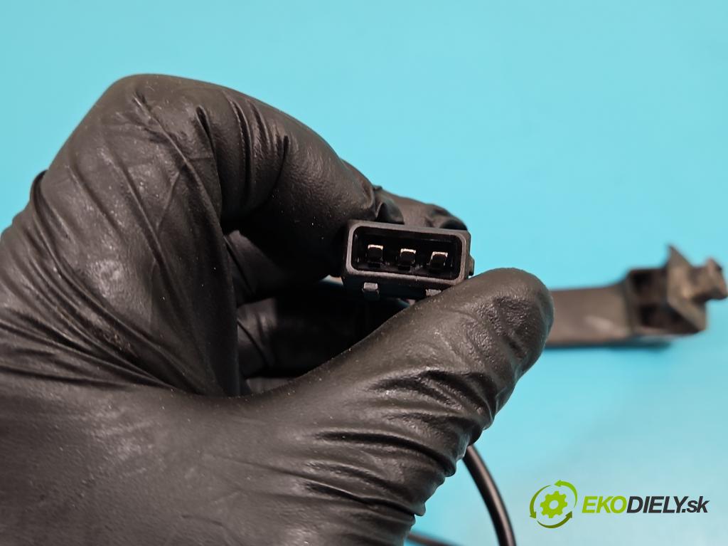 Vw Passat B3 1988-1993 1.9 td 75 HP manual 55 kW 1896 cm3 5- rukoväť predné ľavé mimo:  (Vonkajšie predné ľavé)