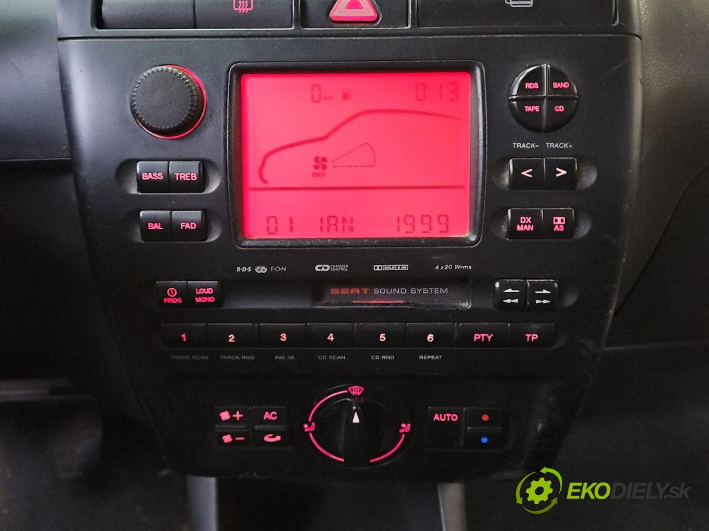 Seat Cordoba I 1993-2002 1.9 SDI 64 HP manual 47 kW 1896 cm3 4- Radio originál 6K0035186C