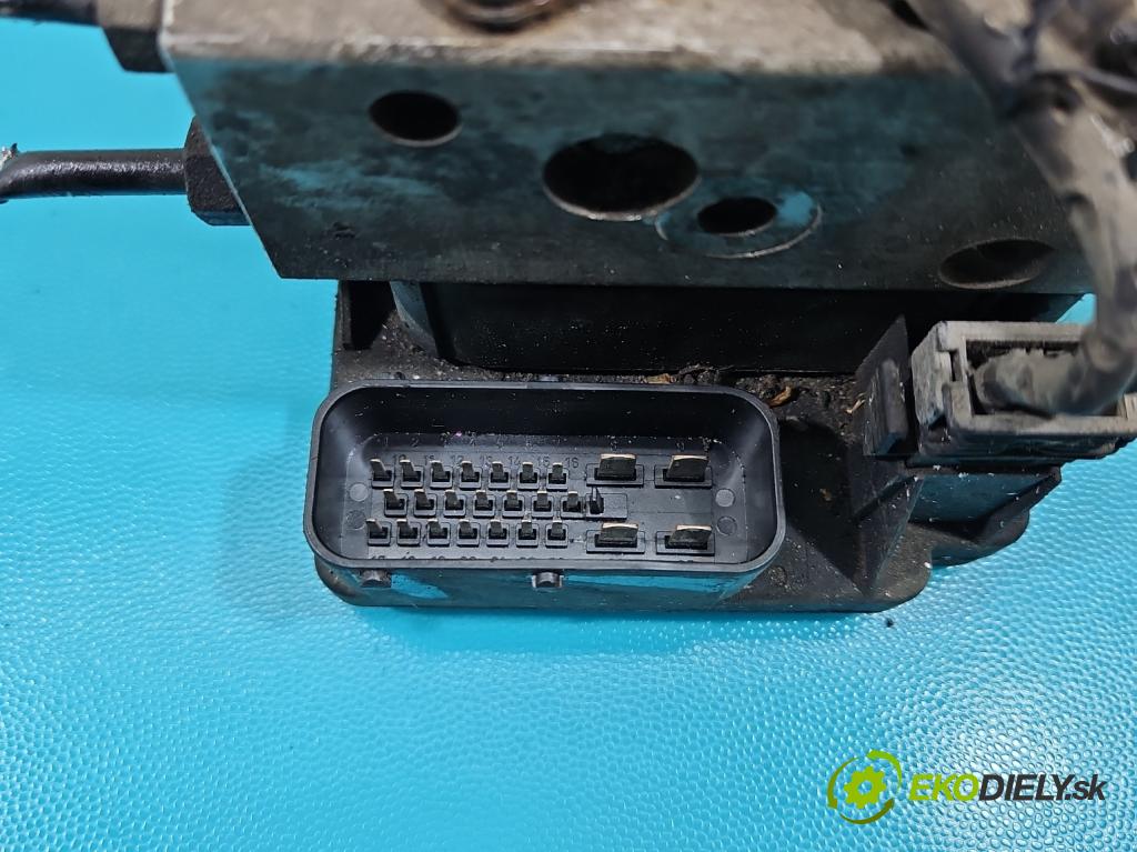 Skoda Octavia I 1996-2010 2.0 8V 116 HP manual 85 kW 1984 cm3 5- čerpadlo abs 1J0614217F (Pumpy ABS)