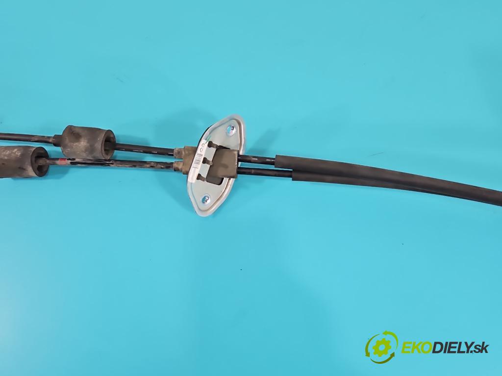 Kia Ceed II 2012-2018 1.6 CRDI 110 HP manual 81 kW 1582 cm3 5- Páka: Změny: stupeň,rýchlosť 43700-A2300 (Rýchlostná páka (kulisa))