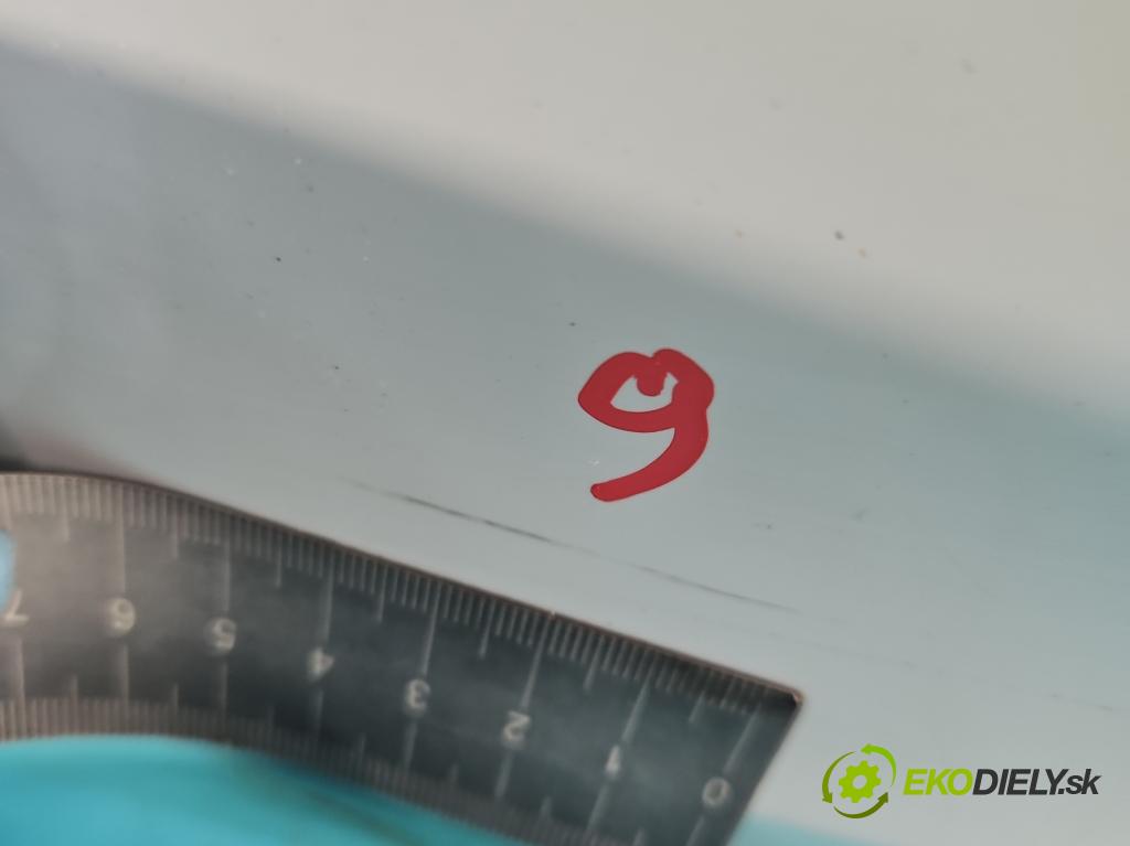 Vw Polo V 6R 2009-2017 1.2 16v 90 hp manual 66 kW 1197 cm3 5- zadní kufrové dveře  (Zadní kapoty)