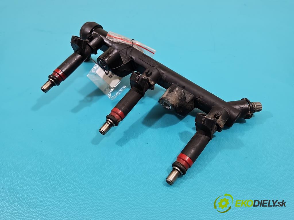 Vw Fox 1.2 54 HP manual 40 kW 1198 cm3 3- vstrek 03D906031C (Vstrekovače)