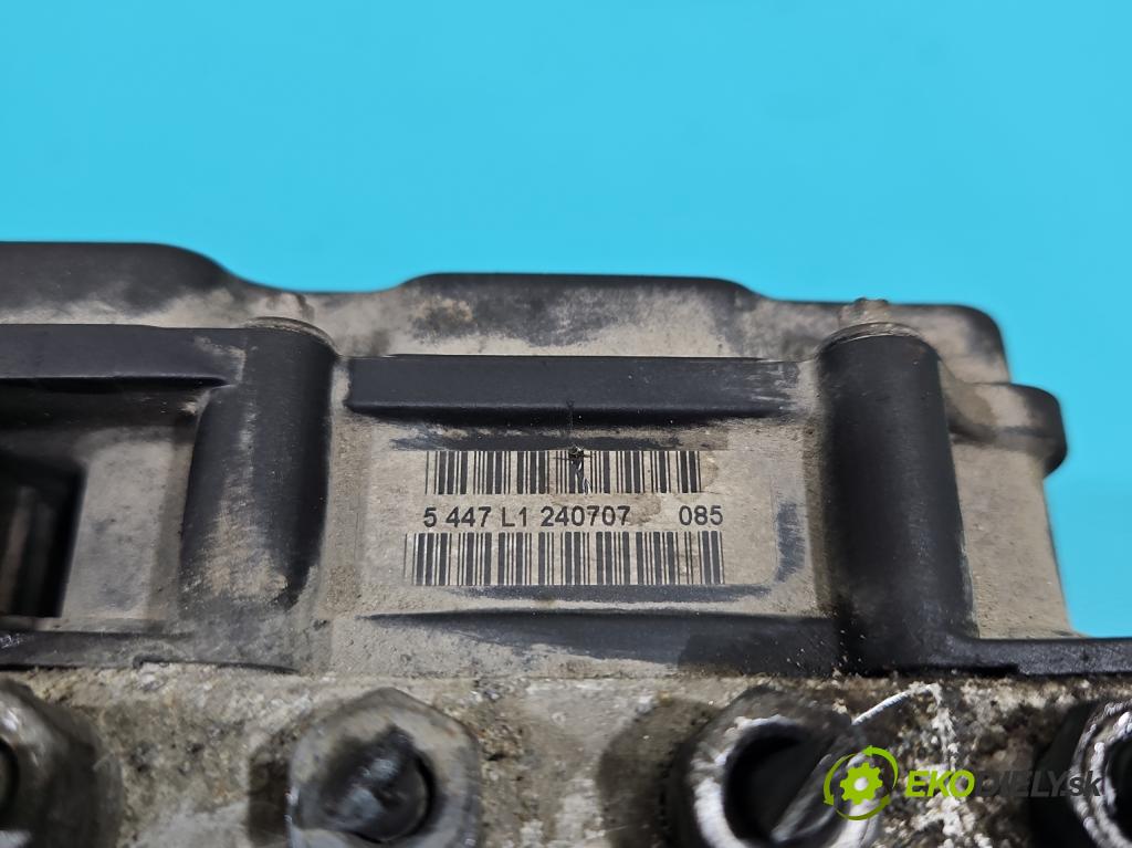 Renault Megane II 2003-2008 1.6 16V 111KM manual 82 kW 1598 cm3 4- čerpadlo abs 0265800519 (Pumpy ABS)