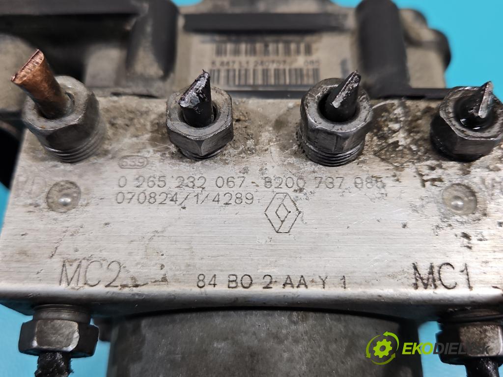 Renault Megane II 2003-2008 1.6 16V 111KM manual 82 kW 1598 cm3 4- čerpadlo abs 0265800519 (Pumpy ABS)