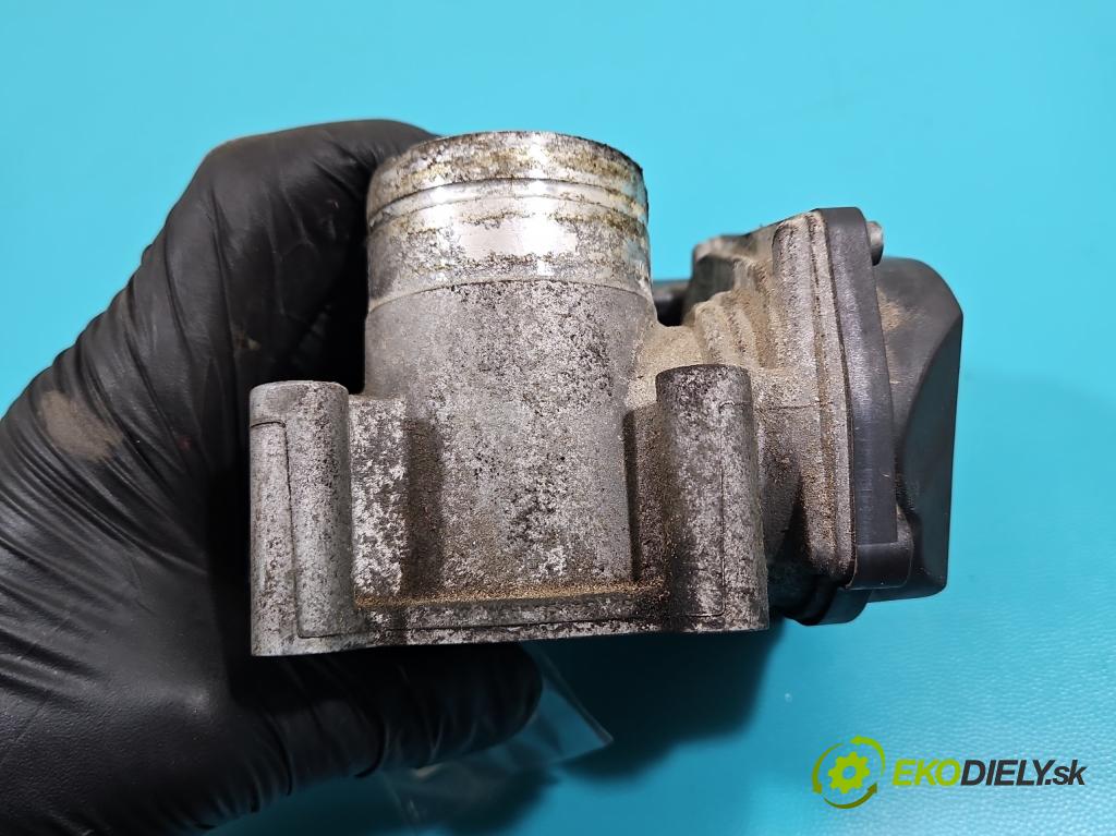 Vw Fox 1.2 54 hp manual 40 kW 1198 cm3 3- škrticí klapka 03D133062E (Škrticí klapka)