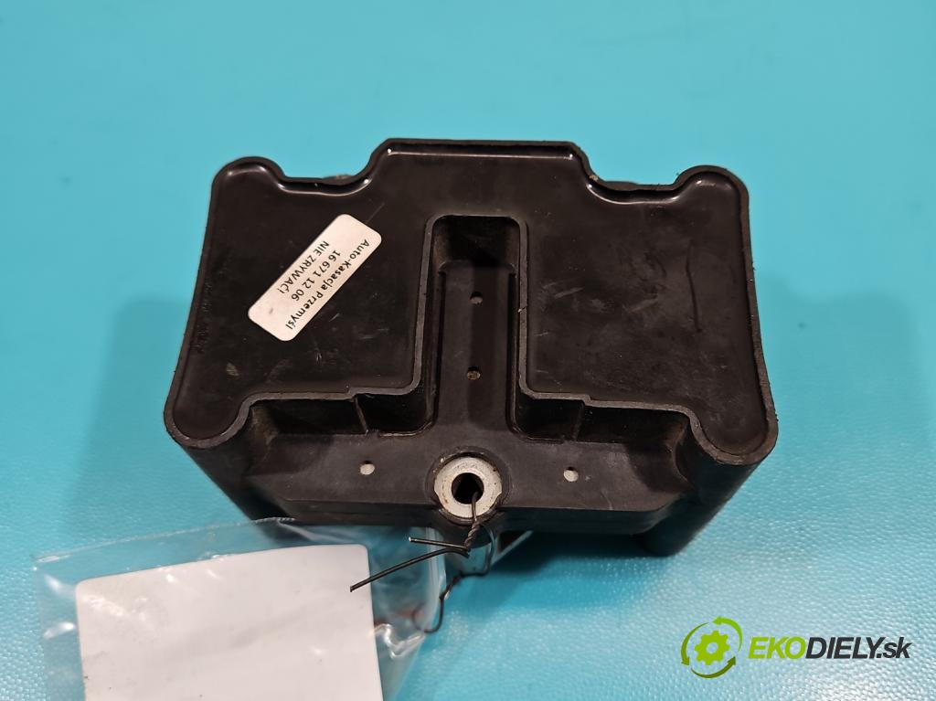 Vw Golf IV 1997-2003 1.6b 101 HP manual 74 kW 1598 cm3 3- cievka zapaľovacia  (Zapaľovacie cievky, moduly)