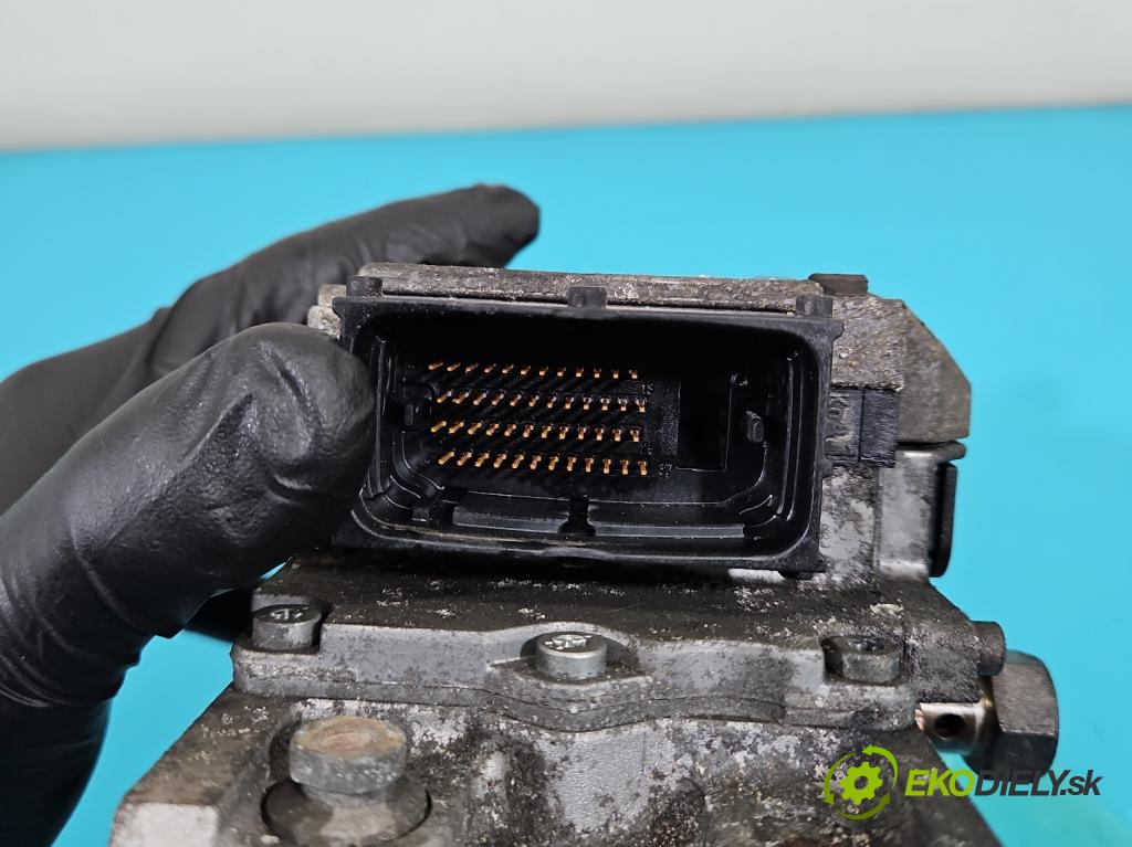 Opel Zafira A 1999-2005 2.0 DTI 101 HP manual 74 kW 1995 cm3 5- čerpadlo vstrekovacia 0470504222 (Vstrekovacie čerpadlá)