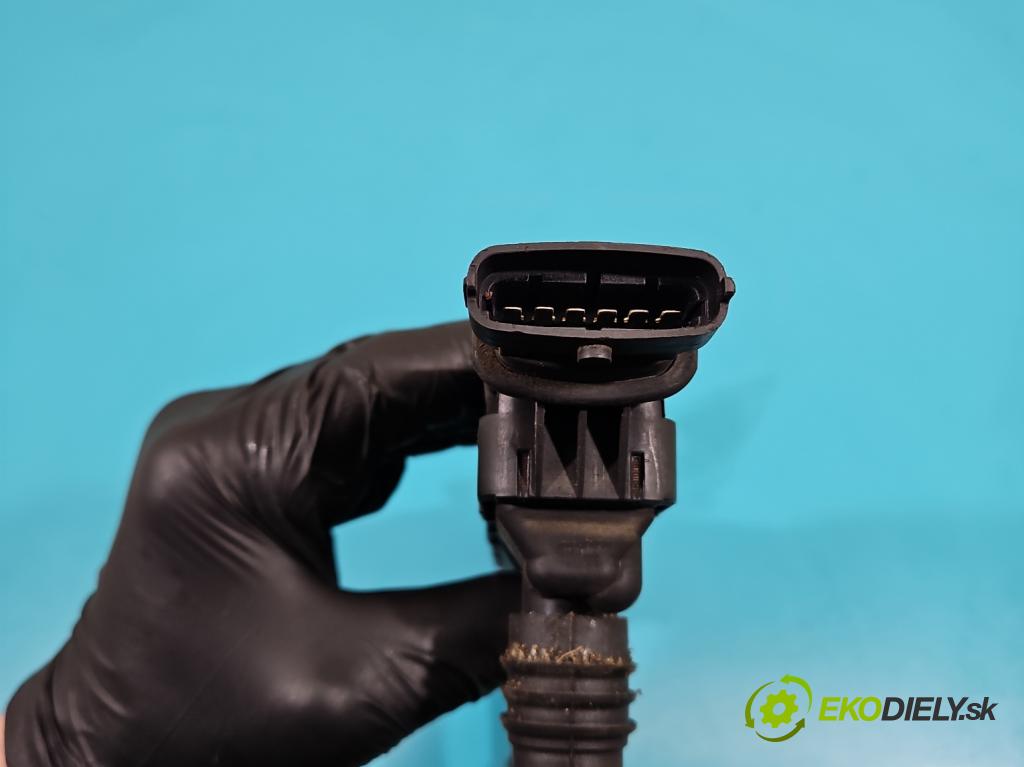 Opel Corsa C 2000-2006 1.2 16V 75 HP manual 55 kW 1199 cm3 3- cievka zapaľovacia 0221503472 (Zapaľovacie cievky, moduly)