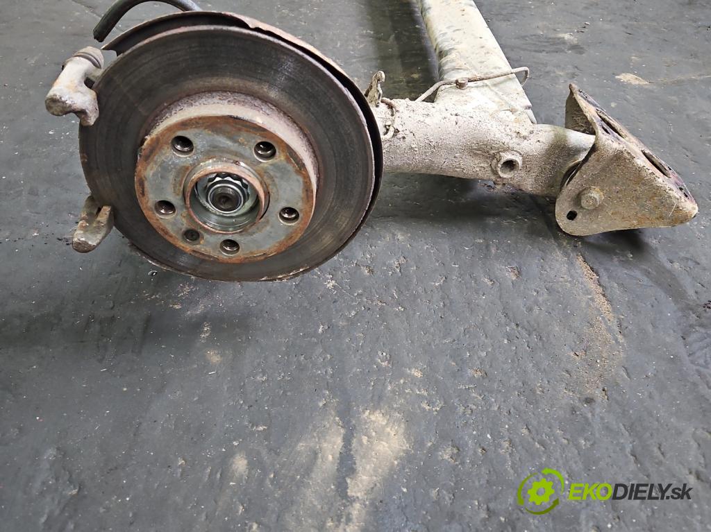 Vw Bora 1.9 TDI 90 hp manual 66 kW 1896 cm3 4- zadní výztuha  (Výztuhy zadní)