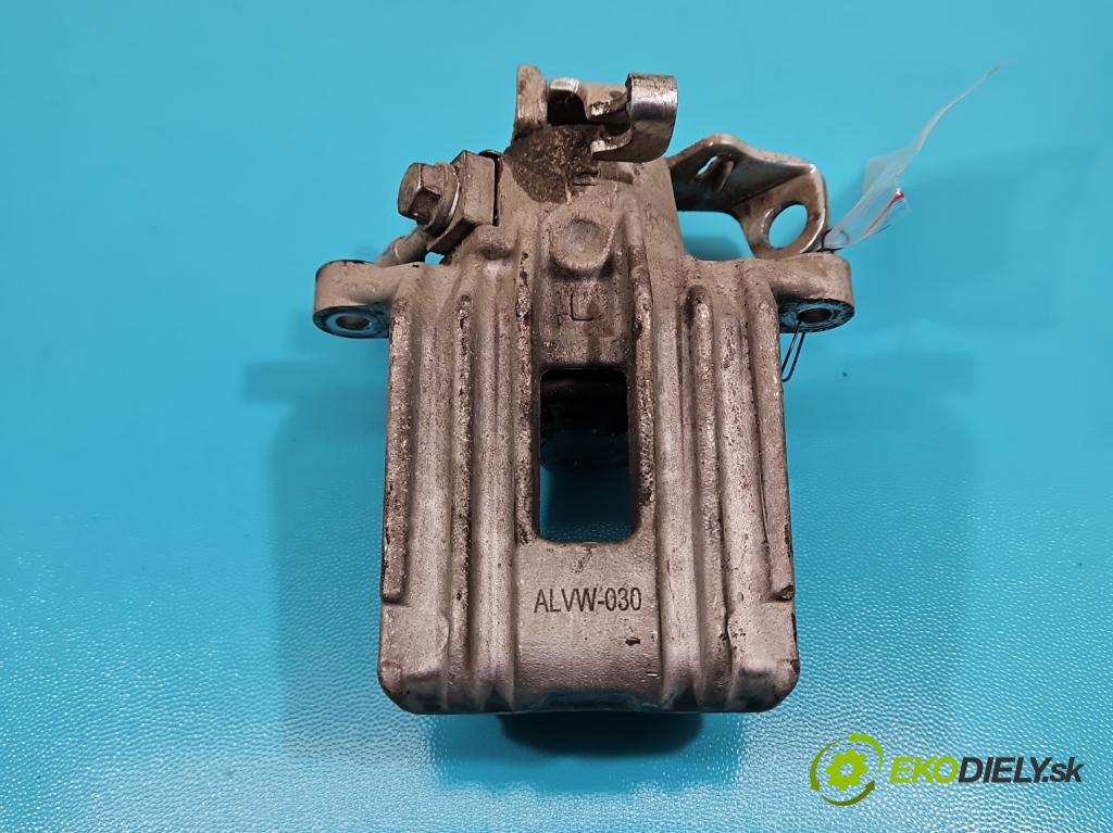 Vw Bora 1.9 TDI 90 HP manual 66 kW 1896 cm3 4- brzdič zadné ľavý (Ostatné)