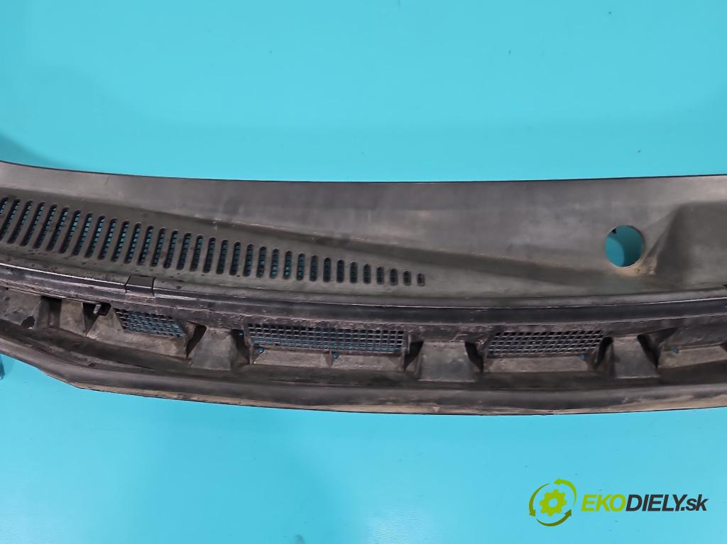 Nissan Note I 2006-2012 1.4 16V 88 HP manual 65 kW 1386 cm3 5- torpédo 668629U100 (Torpédo (plast pod čelným sklom))